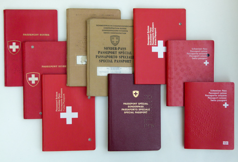 Паспорт в швейцарии Паспорт в швейцарии