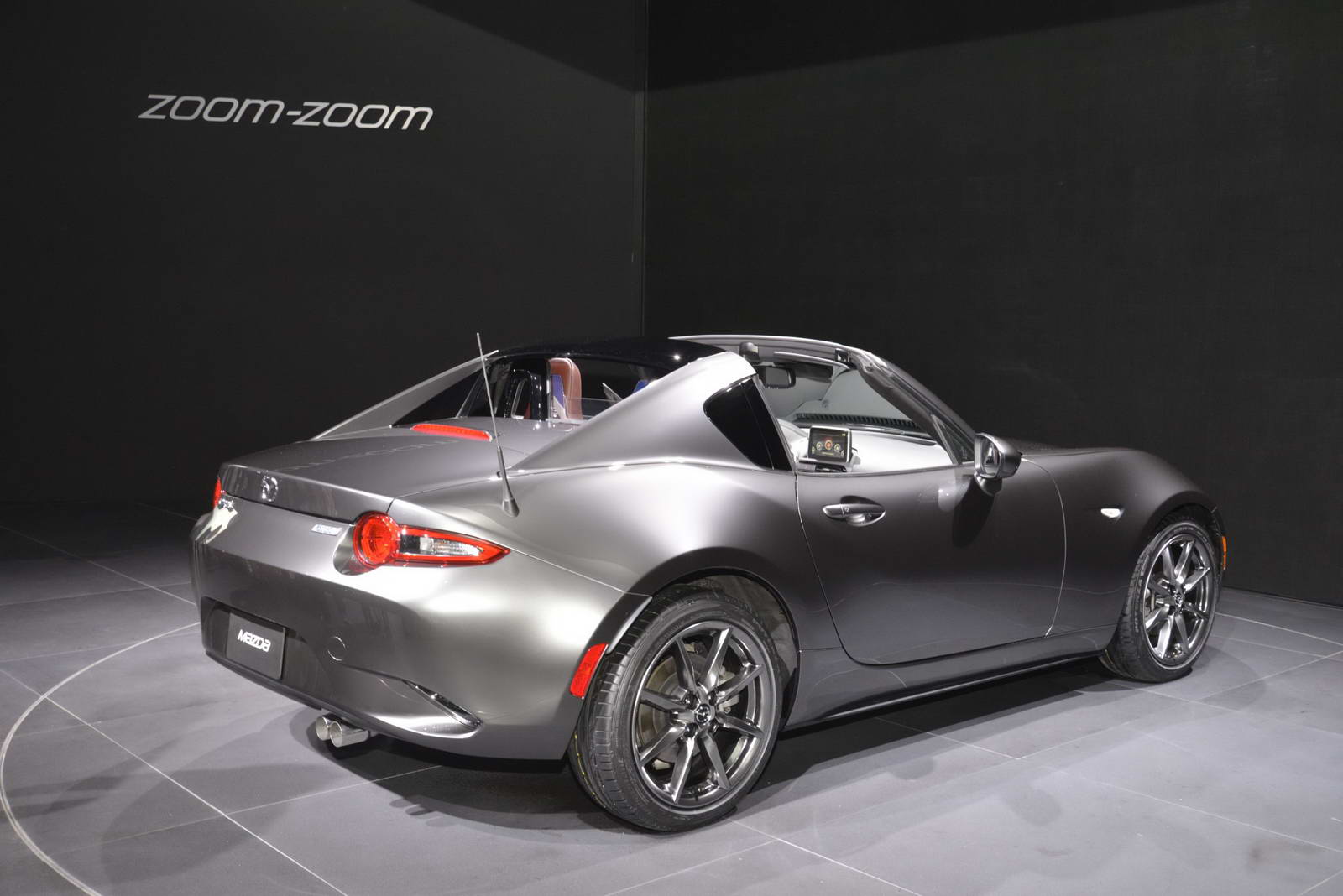 MAZDA-MX-5-RF-1.jpg
