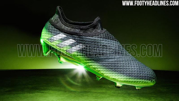 space-dust-adidas-messi-16-pureagility-boots-2.jpg