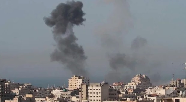 Hamas Tembakan 100 Roket Ke Wilayah Israel