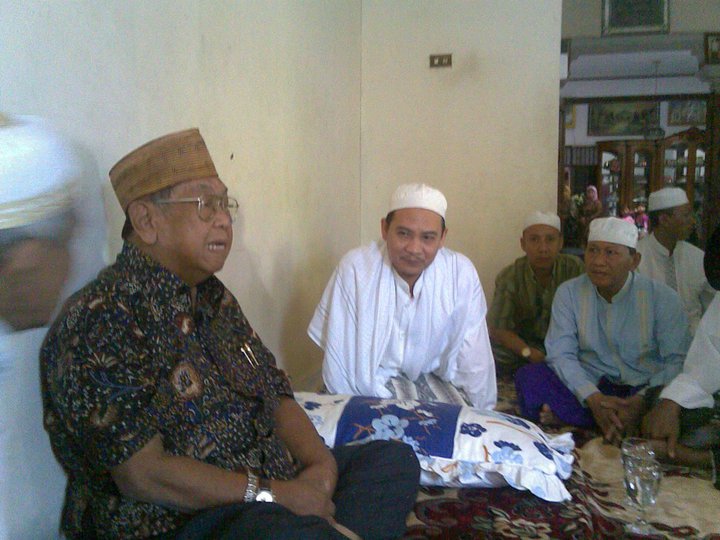 ♥♥♥&quot; LA YASTAGHNI MINHA SOGIRU WAL KABIRU WAR ROFI�U WAL