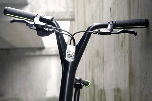 Peugeot DL 122 compact urban bicycle