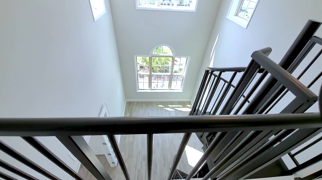 Tour Windermere, FL New Home vs. 22 Interior Design Photos