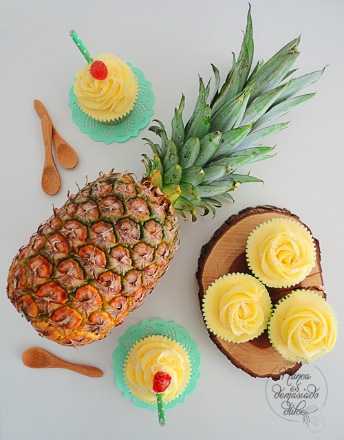 cupcakes-cupcake-piña-pinepple-colada-coctel-coco-coconut-malibu