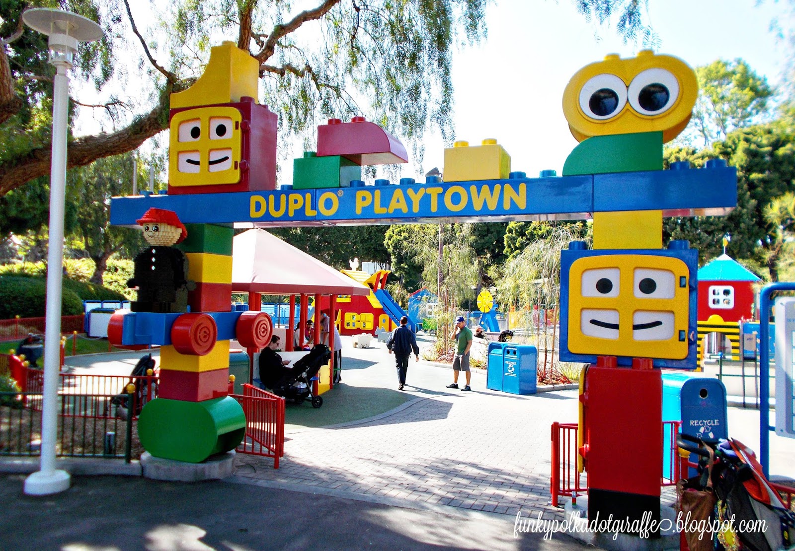 Funky Polkadot Giraffe: A Toddler's Guide to LEGOLAND California Resort