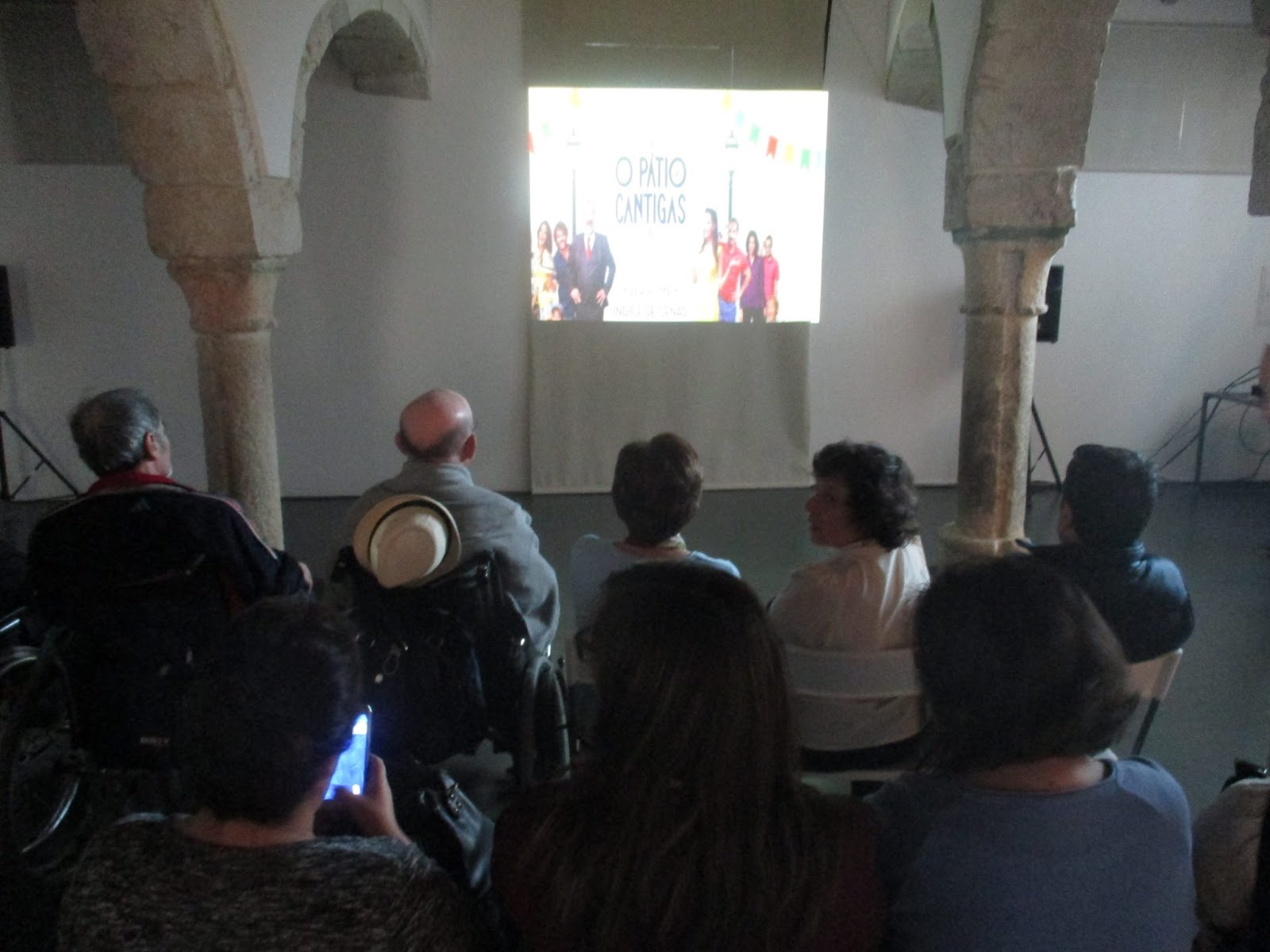 (RE)ATIVAR Ver o Filme "O Pátio das Cantigas"(novo)