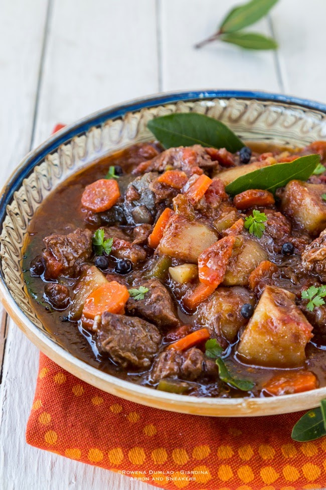 Slow Cooker OldFashioned Beef Stew