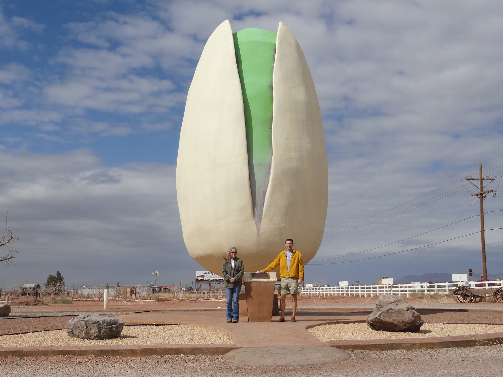 Retired Life World's largest Pistachio, Alamogordo, NM