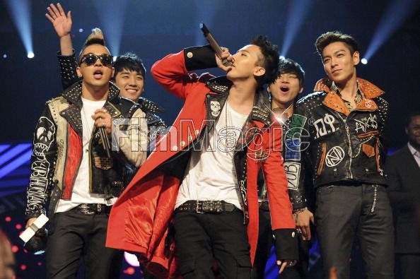 http://3.bp.blogspot.com/-fIFJAxDeWPc/TrdLk64JYSI/AAAAAAAAKT0/fJhi9H-5mEY/s1600/bigbang-mtv-ema-7.jpg