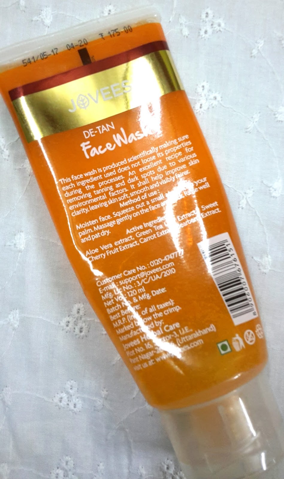 Ms.Galaxy's World REVIEW Jovees Natural DeTan Face Wash.