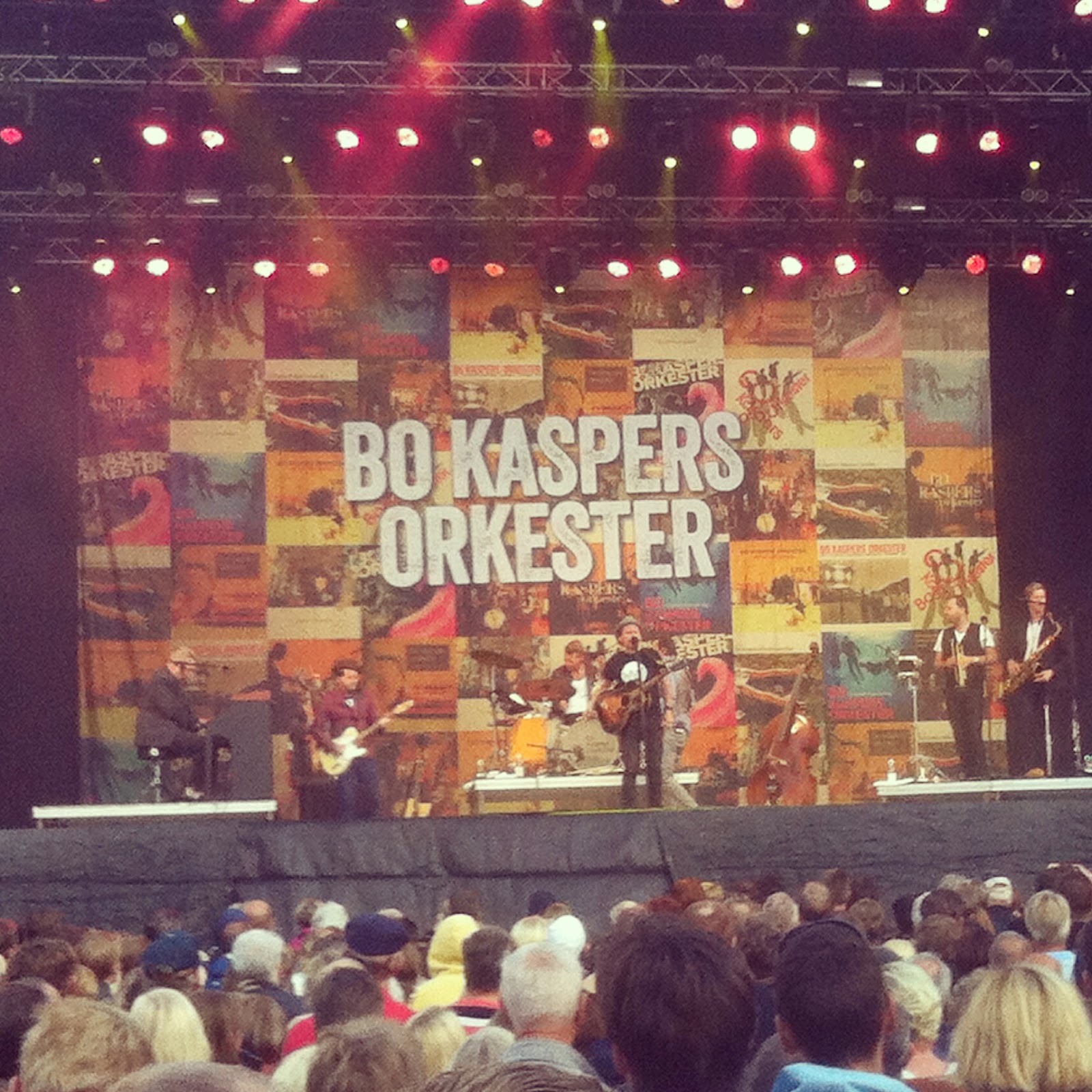 Allt Ljus På Oss Cirkus
