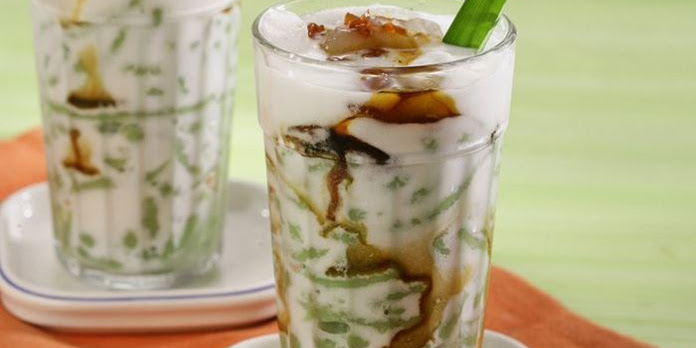 Malaysia dan Singapura Saling Klaim Kepemilikan Cendol, Indonesia Adem Aja!