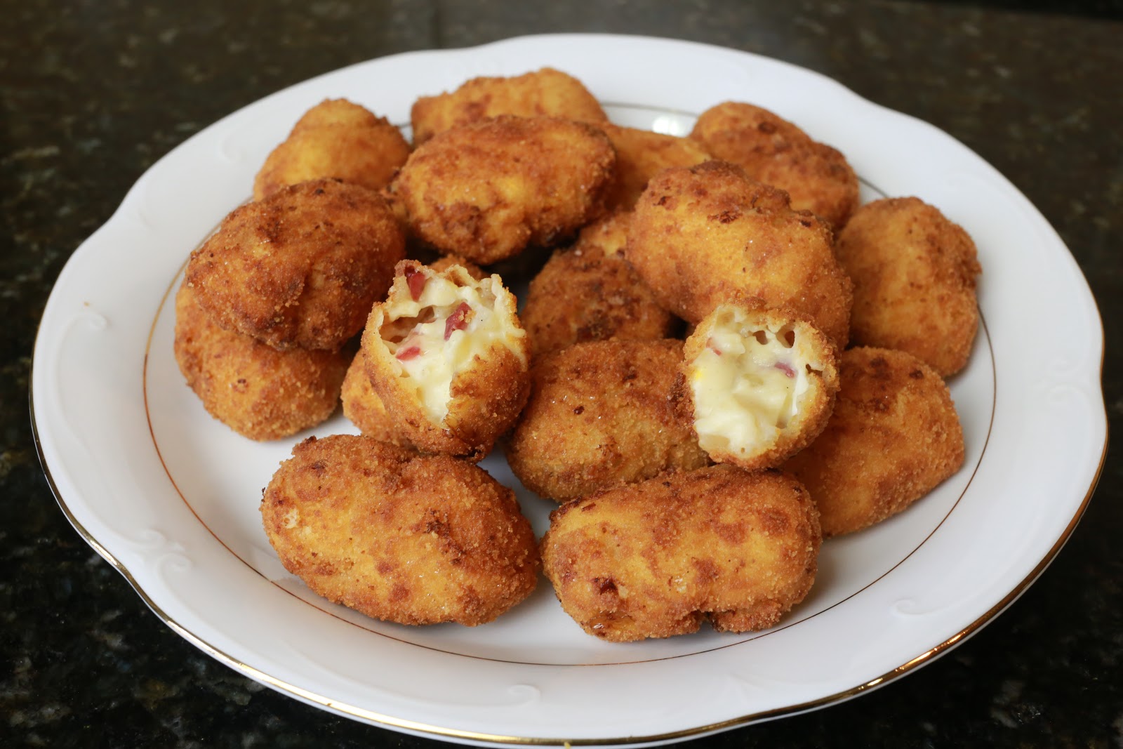 Cocina andaluza Croquetas de jamón y huevo duro