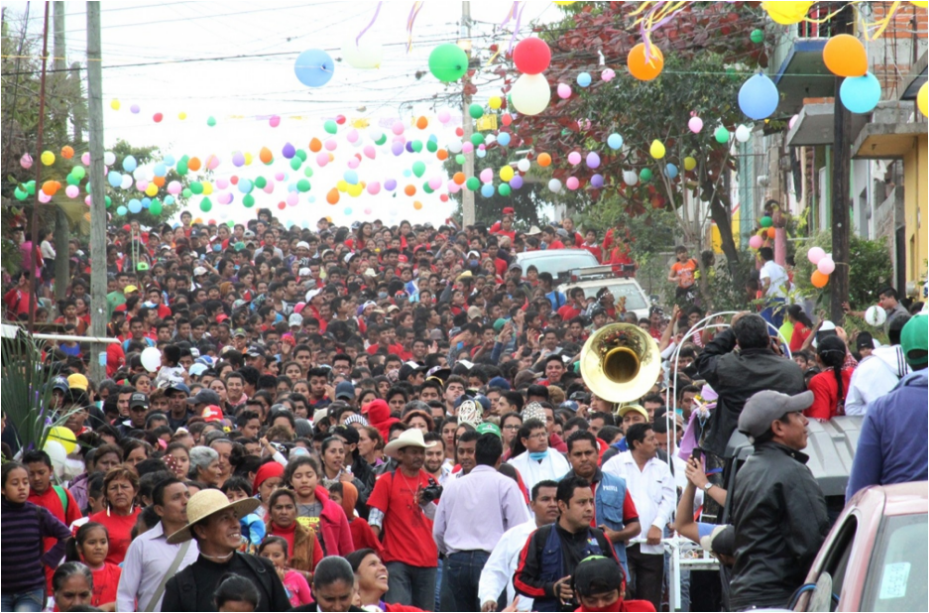 Asistentes a la Feria Cintalapa, celebrando el dia de la candelaria en Chiapas. 