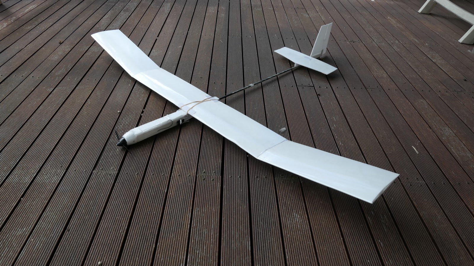 Newton Airlines: 3mm depron thermal glider