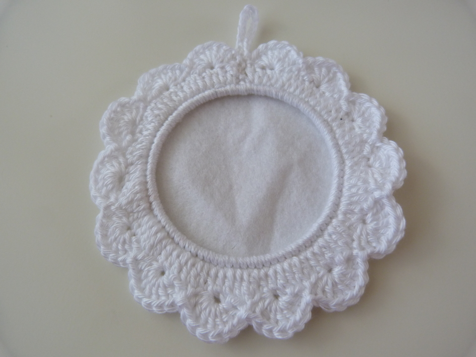 Вязаные рамки для фотографий. Обсуждение на LiveInternet - Российский ...