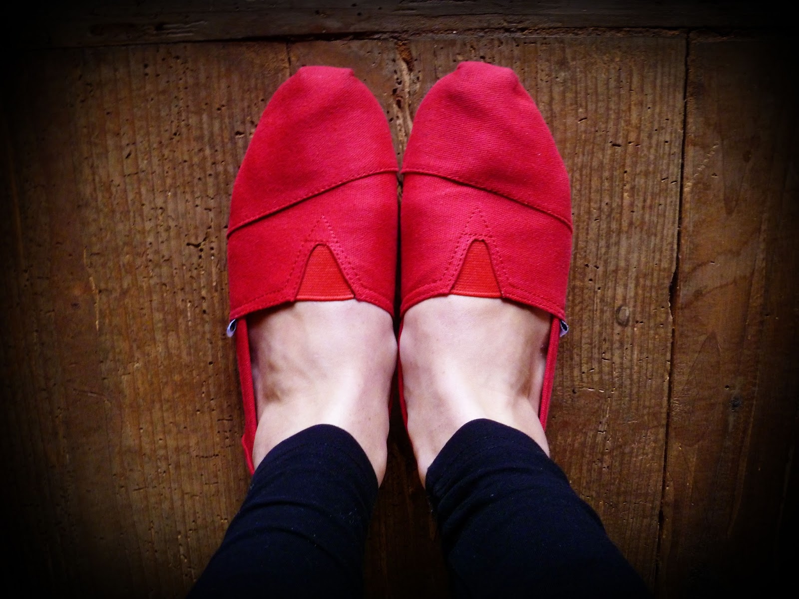 toms-style shoes