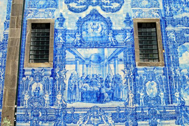 Porto - Stazione di São Bento - Mosaico di Jorge Colaco - Poracci In Viaggio porto-stazione-di-são-bento-mosaico-poracci-in-viaggio