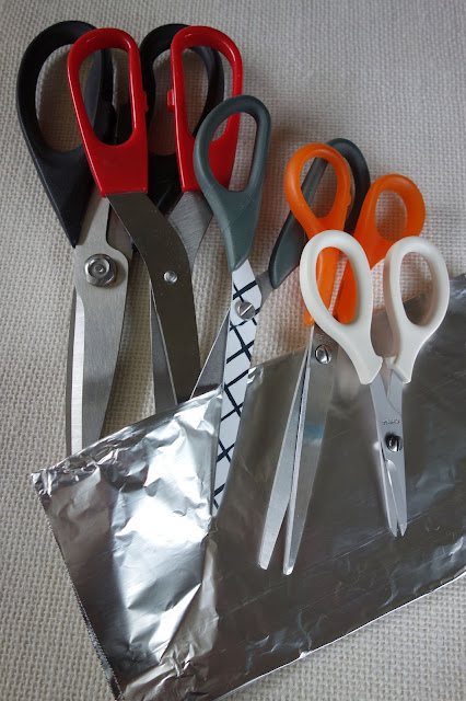 how to sharpen scissors, sharp scissors 
