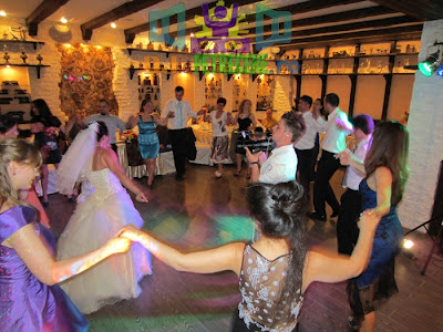 DJ nunta, botez in Bucuresti - 0768788228 - DJlaPetrecere.ro DJ nunta, botez in Bucuresti - 0768788228 - DJlaPetrecere.ro