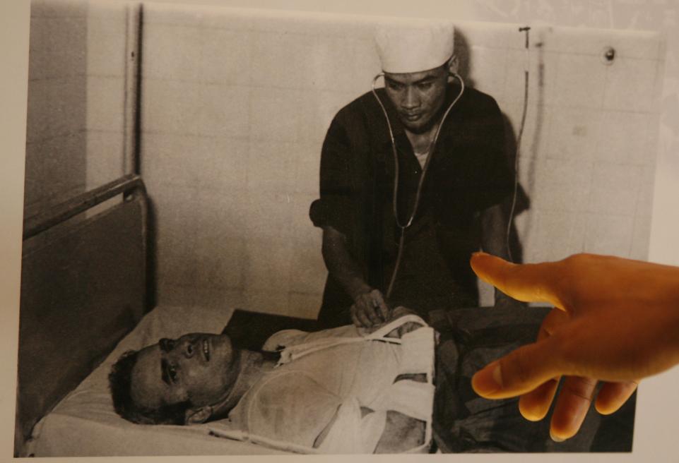 compaire and contrast of torture Psychological and physical torture have similar mental effects the jama network journals. compaire and contrast of torture Psychological and physical torture have similar mental effects the jama network journals.