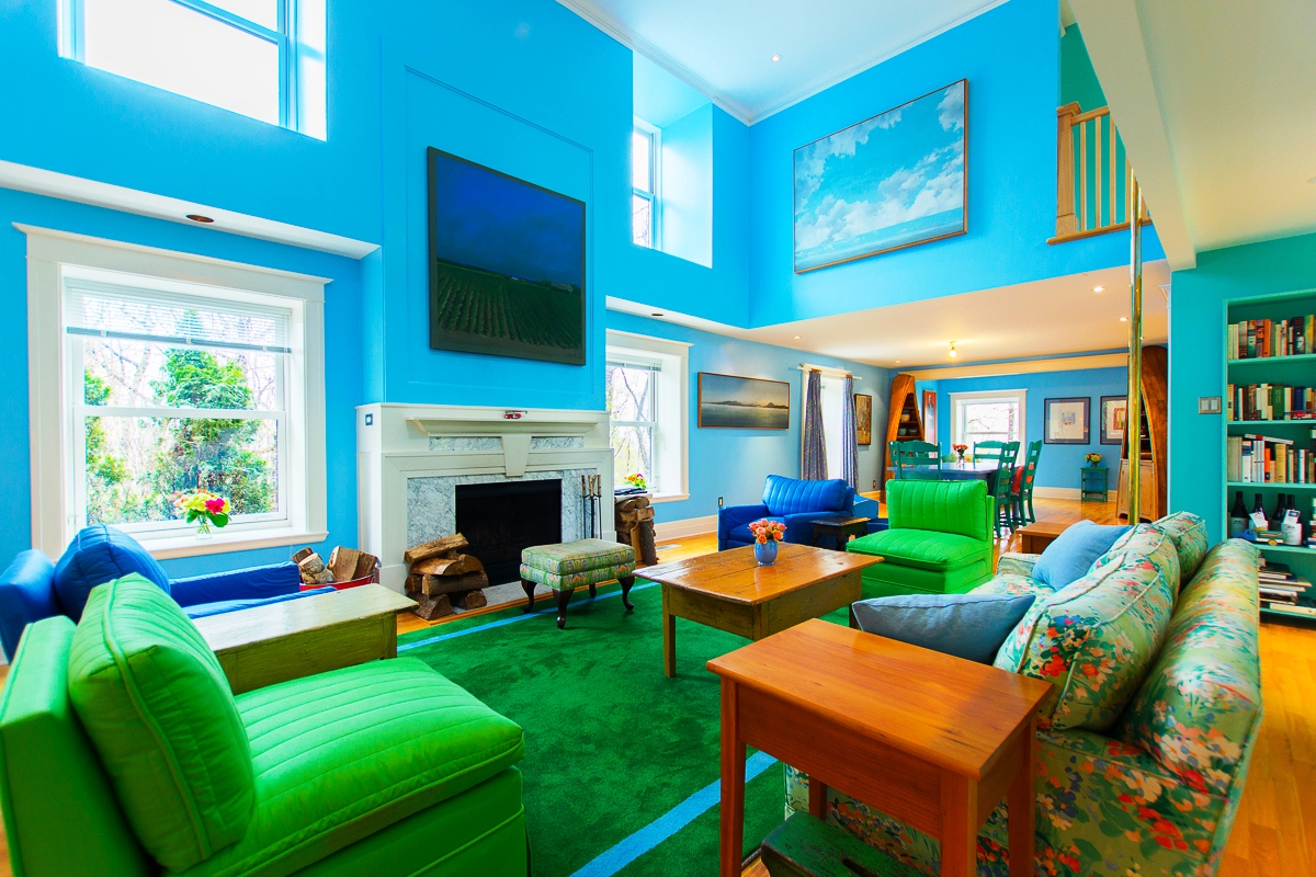 غرف معيشة باللون الازرق