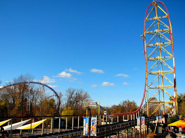 montanha russa Top Thrill Dragster