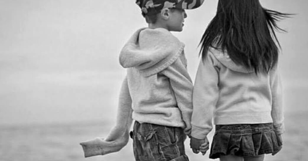 sexcy-boy-taking-girls-hand