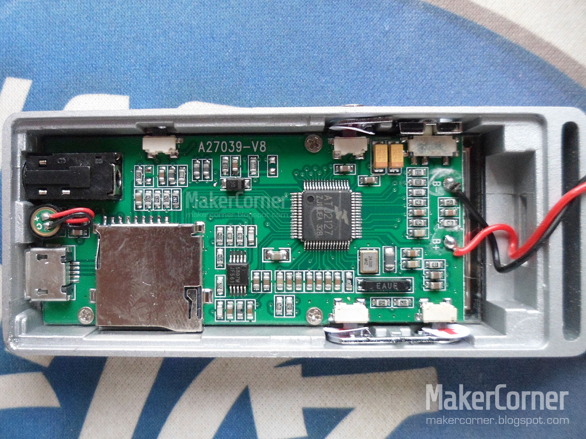 Maker Corner: BENJIE S5 / AGPTEK M20 Music Player Review & Teardown