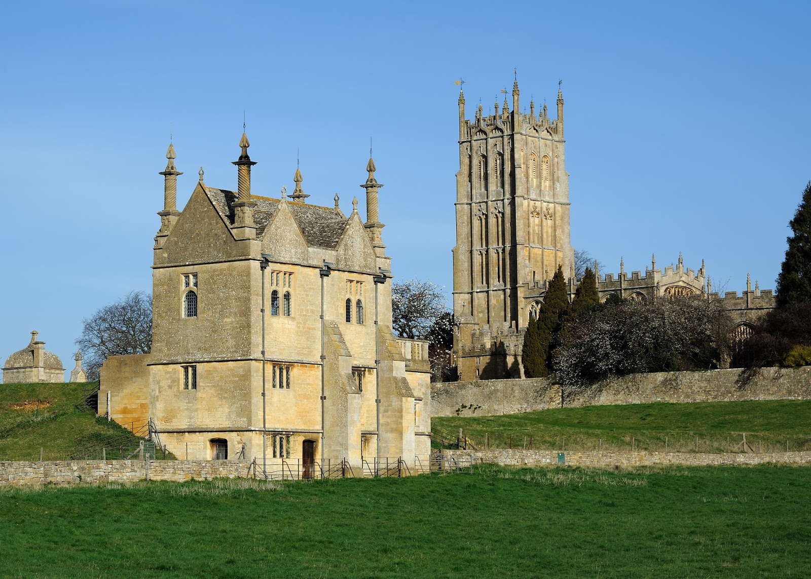 Hugill Chipping Campden the World