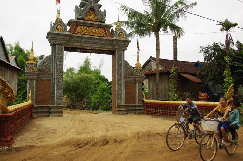 . Balade dans les alentours de Kompung Cham