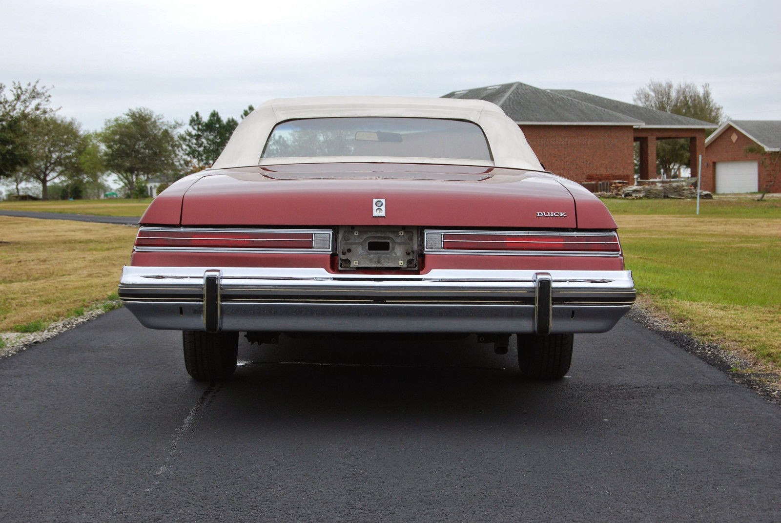 All American Classic Cars: 1974 Buick LeSabre Luxus 2-Door Convertible