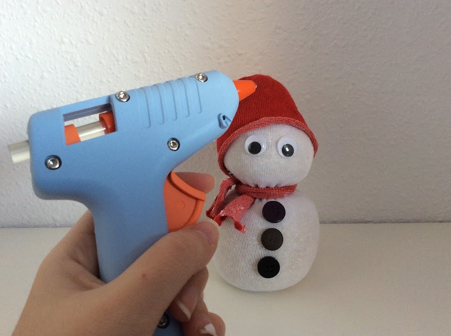 Muñeco de nieve diy con calcetines