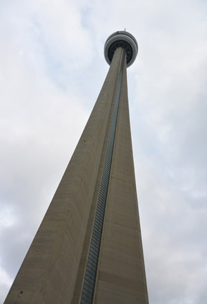 Canada, CN Tower, Toronto, cn tower edgewalk, cn tower Canada, cn tower altura, cn tower information, skypod cn tower, que hacer en Toronto, que visitar en Toronto,