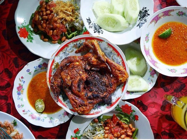 Yuk Icip-Icip 7 Makanan Sederhana di Lombok yang Kian Meledak | Media Lomboknese