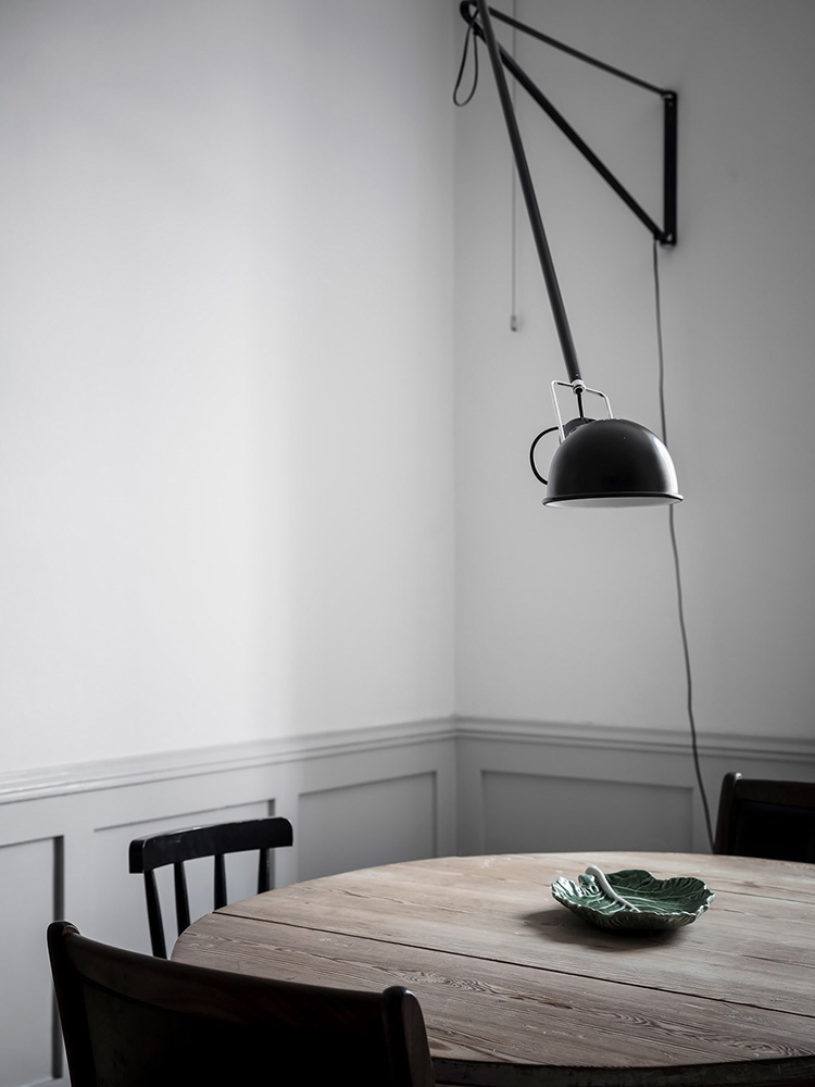 A Dining Room Without Ceiling Light, How To Light A Dining Room Without Overhead Lighting