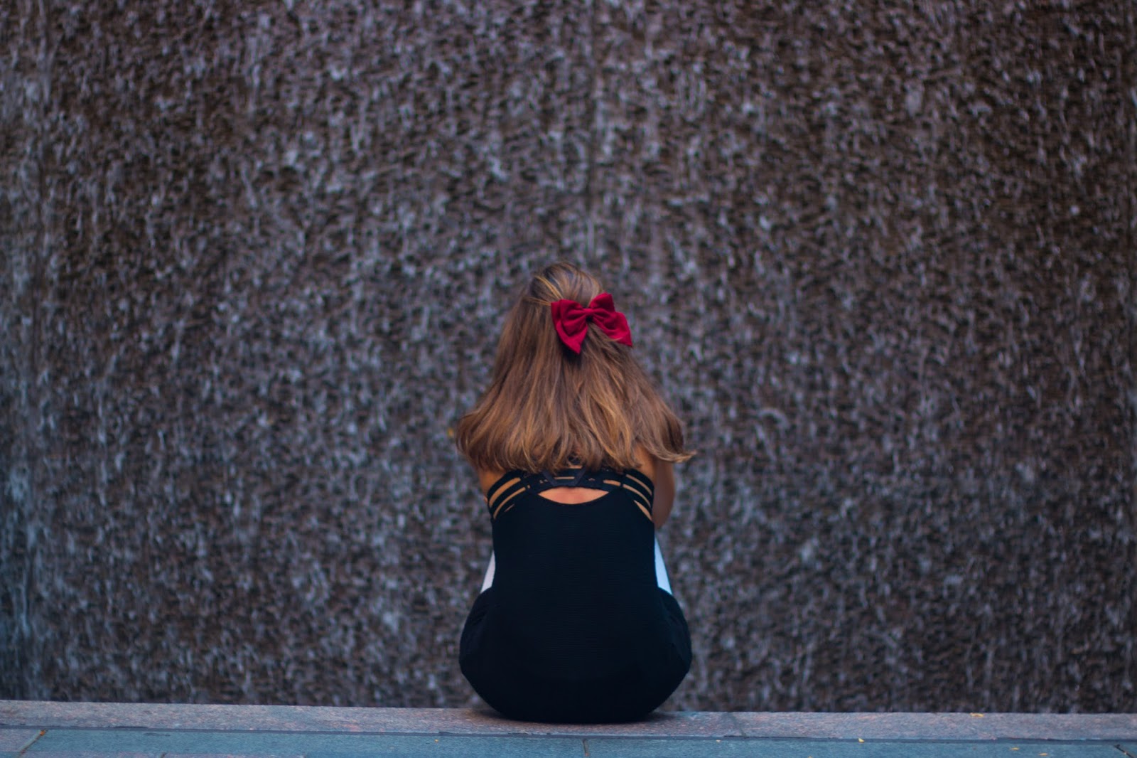 BE Unique McGrawHill Waterfall Tunnel