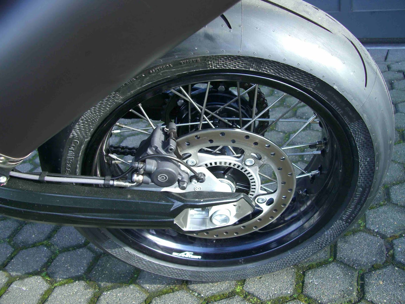 Bmw gs800 performance #7