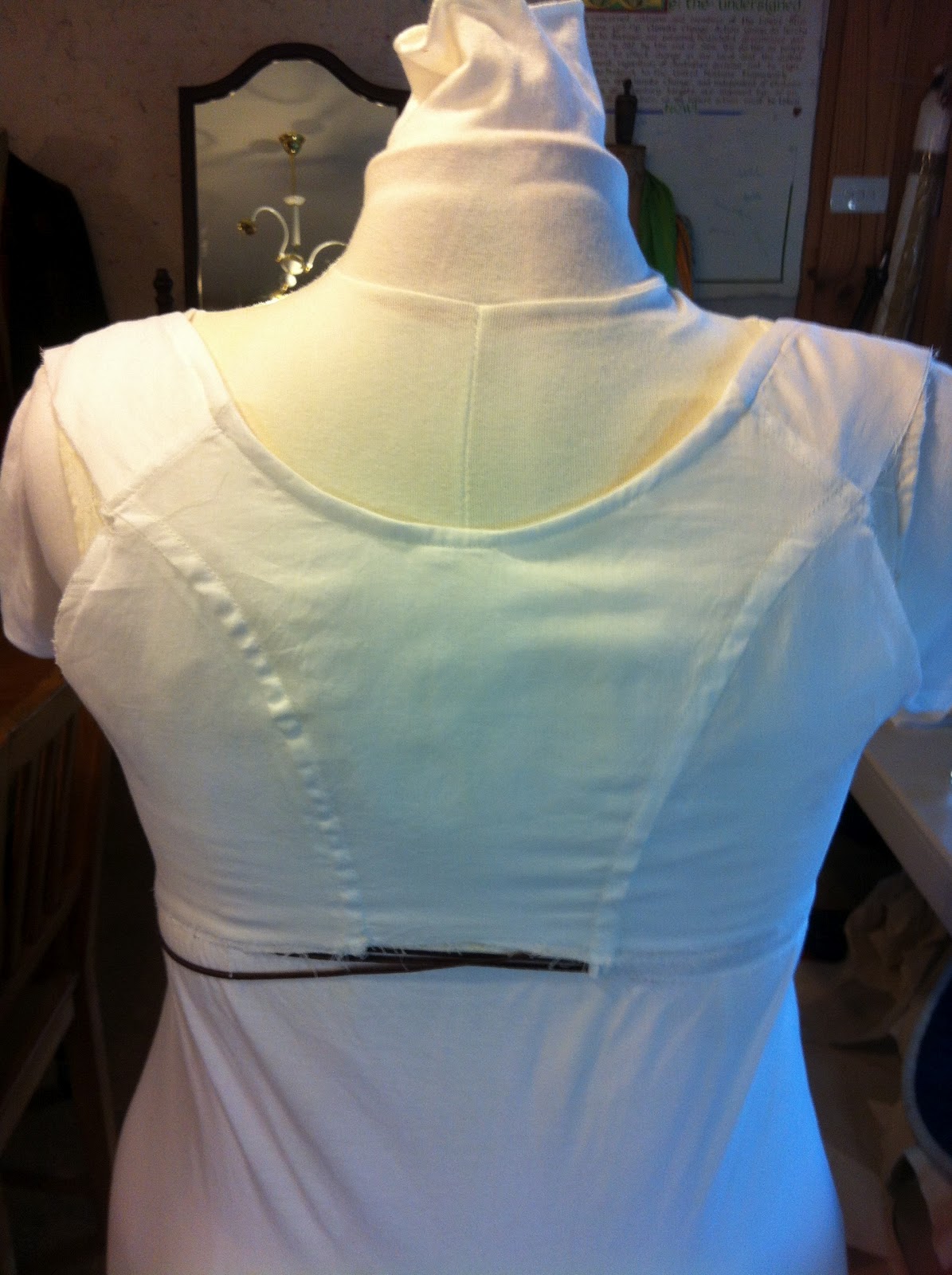 The Tailor's Apprentice: The essential Regency 'little white dress ...