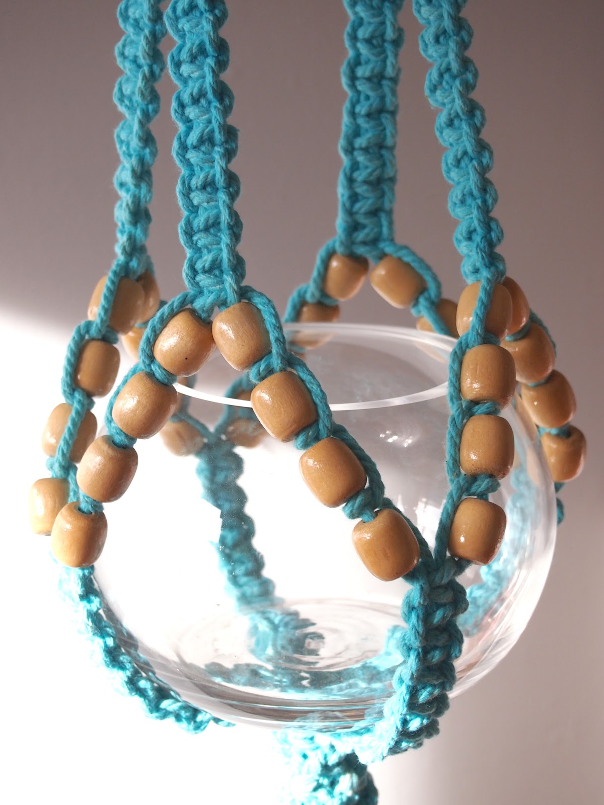 ouch flower Vintage Beads + Macramé = Perfect