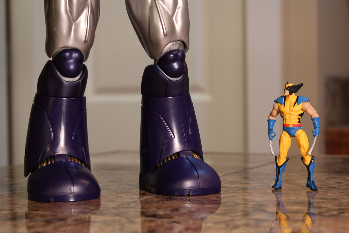 The Toy Museum Marvel Universe 16" Sentinel The Biggest Action Figure