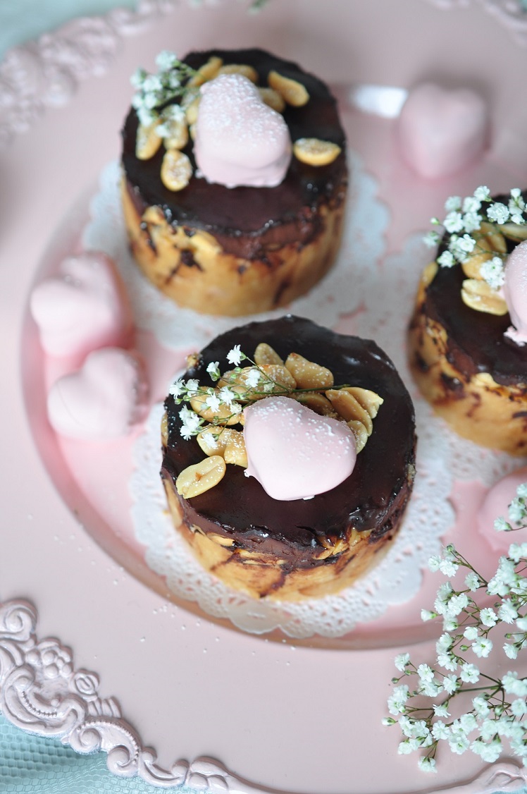 Caketime by Tamaris: Mini Snickers- Törtchen zum Valentinstag