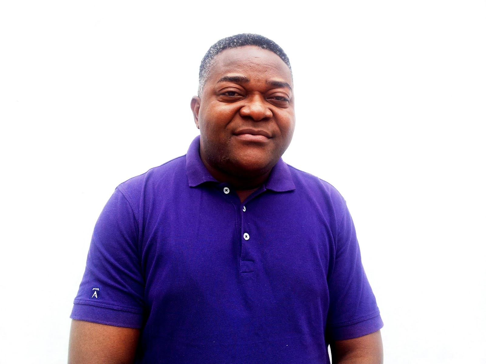 . LE PERE JEAN MARIE BUKASA MALU CHANTRE DE LA PAIX LANCE " Ce qui