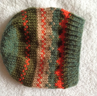 https://www.craftsy.com/knitting/patterns/autumn-breeze-baby-hat/464734