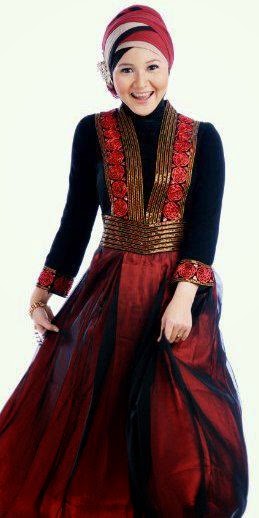 Model Baju Muslim Kebaya Terbaru: Model Gaun Malam Brokat ...