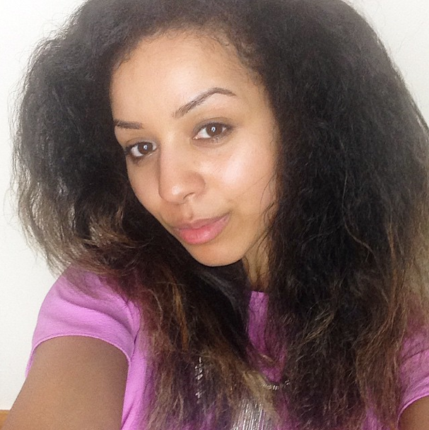 How To Get Straight Hair Without Straightening/Damage! Saran Wrap