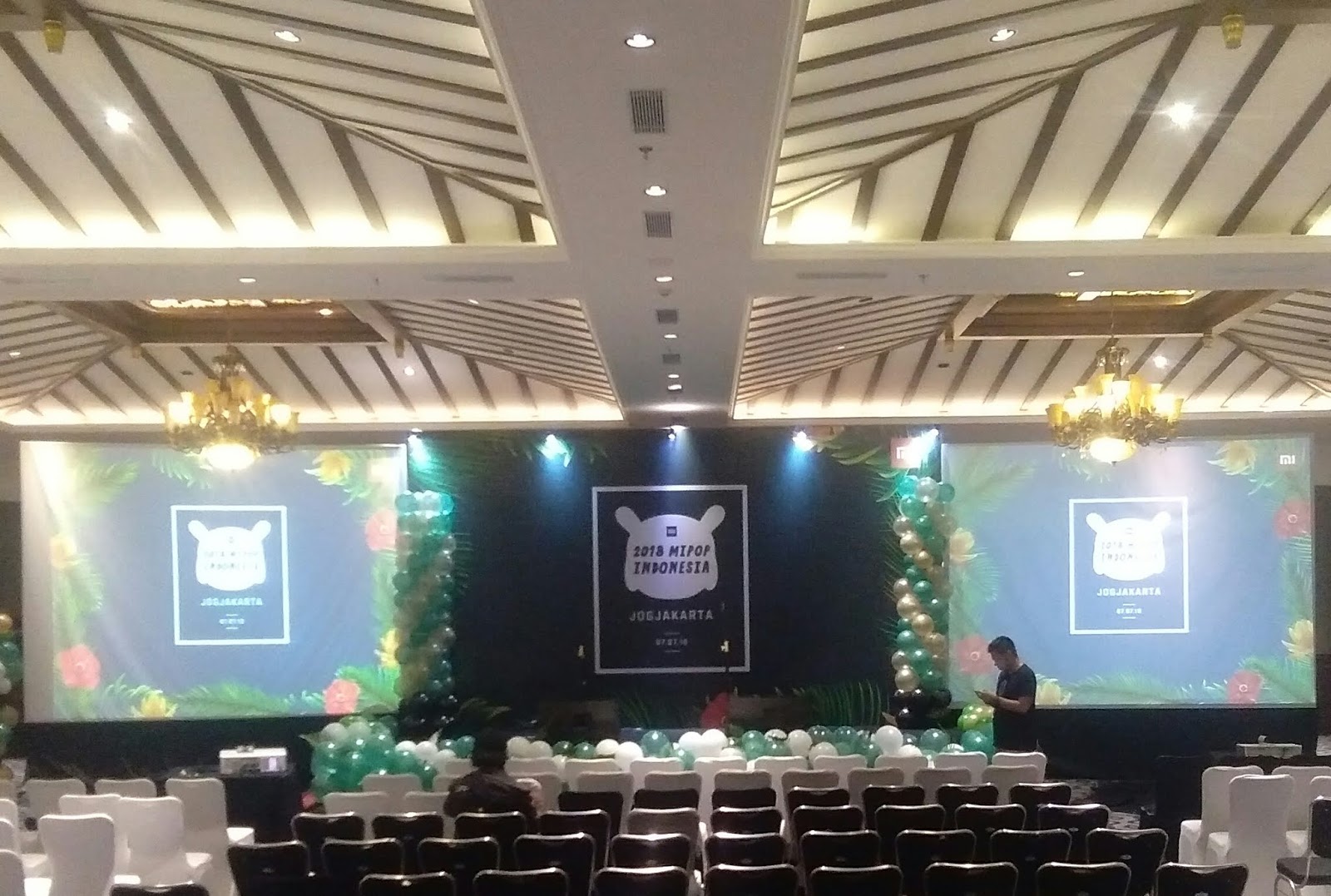 JOGJA DEKOR | JASA DEKORASI PERNIKAHAN WEDDING GATHERING YOGYAKARTA