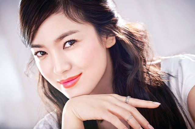 Song Hye-kyo Background | Staramazingnews