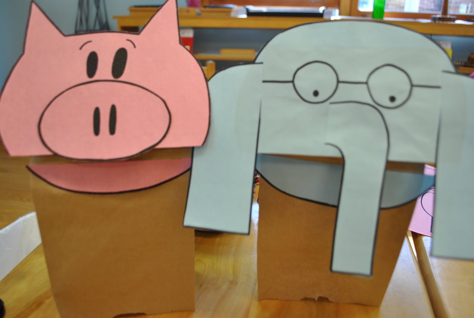 three-little-birds-elephant-and-piggie-party