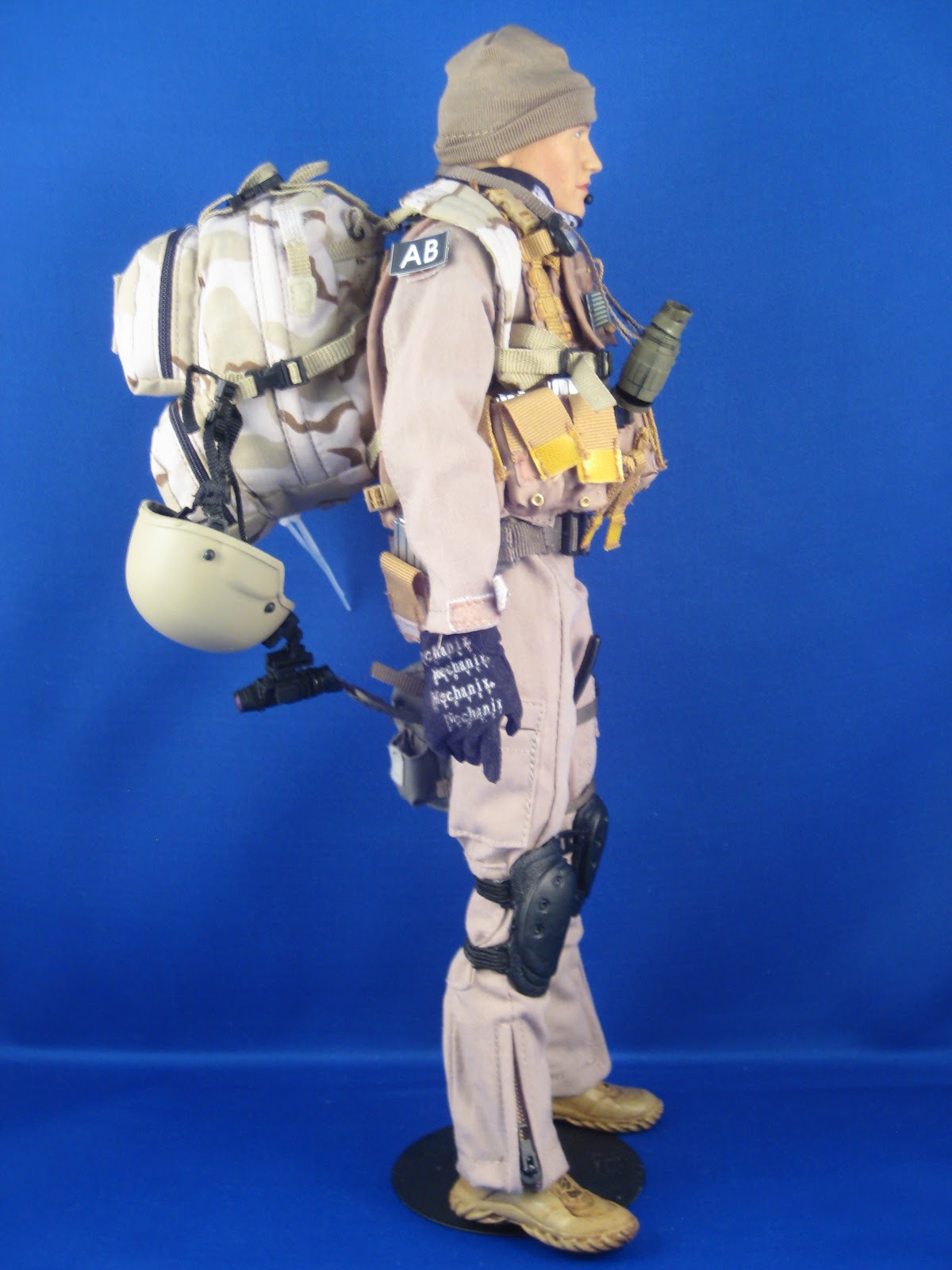 MY LOVE 4 TOYS USMC II Marine Expeditionary Force Kitbash